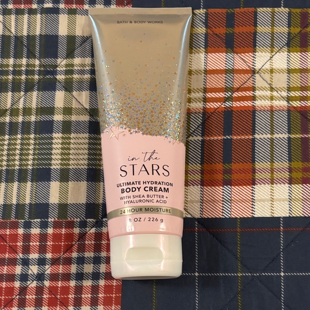 Bath & Body Works In The Stars Ultimate Hydration Body Cream - Pink and Gold